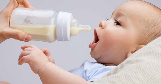 Sữa nội hay sữa ngoại tốt hơn?
