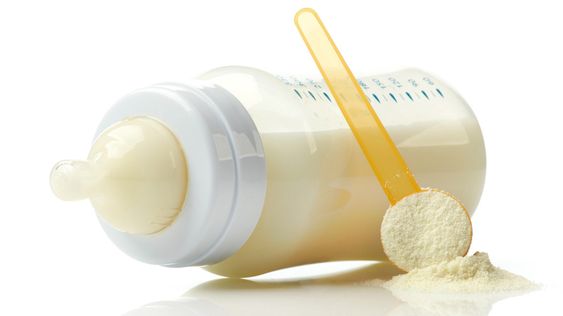 Sữa ngoại và sữa nội - Nên chọn loại nào?