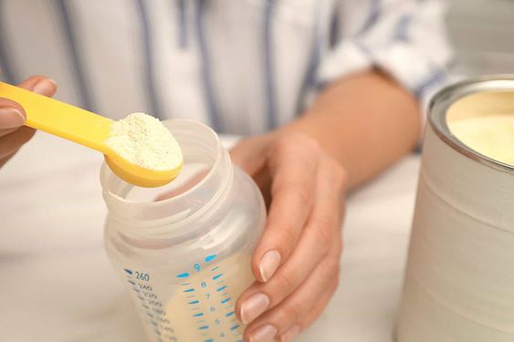 Nên chọn sữa nội hay sữa ngoại?